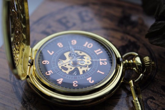 Personalized gold 2025 pocket watch